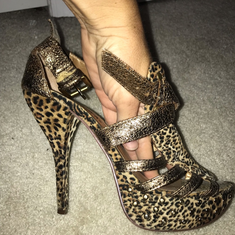 Leopard / Cheetah print, heels